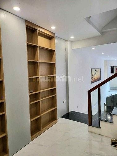 BÁN NHÀ PHỐ LÕI BỒ ĐỀ - 4 TẦNG ĐẸP, NGÕ THÔNG NVC - GIÁ HỢP LÝ 10,2 TỶ