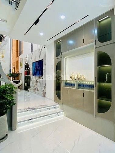 Bán nhà hẻm 6m đường Phổ Quang, Phú Nhuận. Hướng Sân Bay
