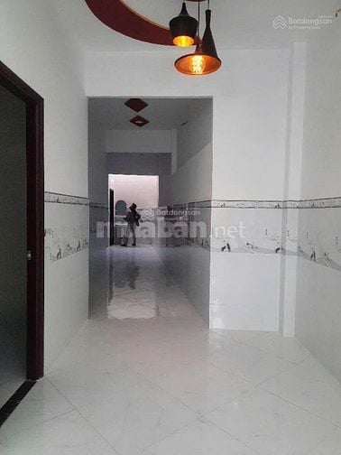 Bán nhà mặt tiền Huỳnh Tấn Phát, Nhà Bè.