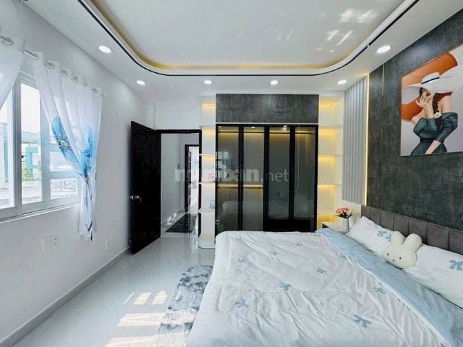 Bán nhà đường Lam Sơn, Tân Bình cách sân bay 3 phút - 48m2 giá 2tỷ790