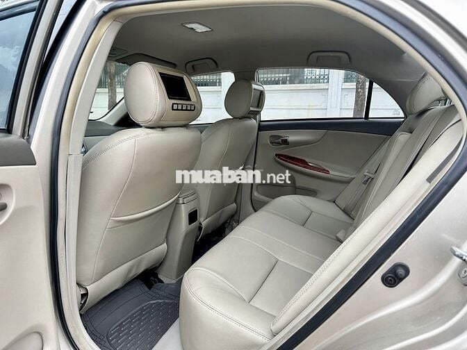 Toyota Corolla Altis 2010  - 120000 km