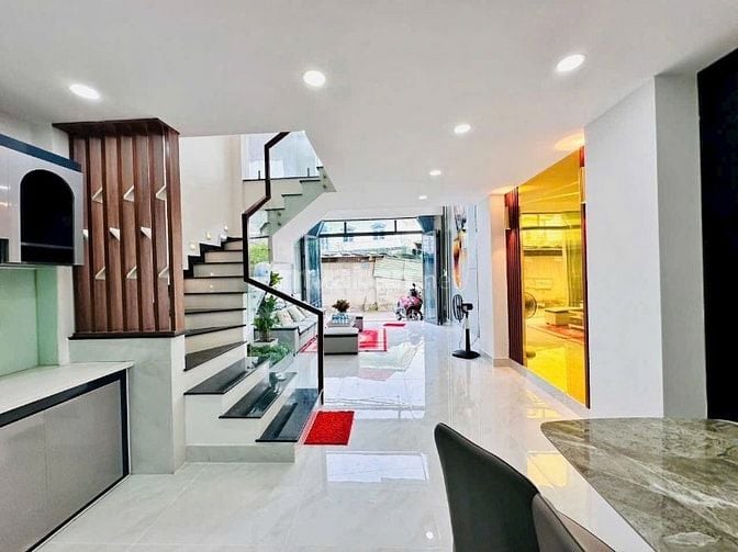 Bán nhà quận Tân Bình giá 2tỷ970