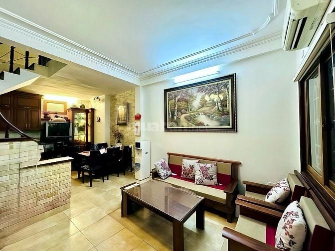 Bán nhà phân lô Phan Đình Phùng 39m2*5T,MT 4m,2 thoáng,<14tỷ,10m phố. 