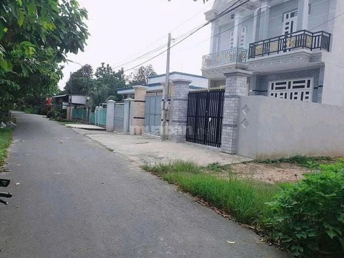Chủ Ngộp Bán Gấp Đất Phước Hiệp Củ Chi, Diện Tích 200m² |Giá 650 Triệu