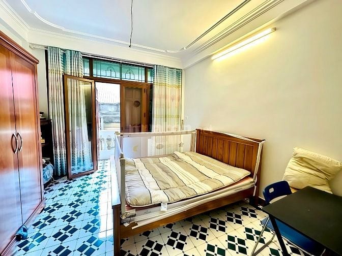 Bán nhà phân lô Phan Đình Phùng 39m2*5T,MT 4m,2 thoáng,<14tỷ,10m phố. 