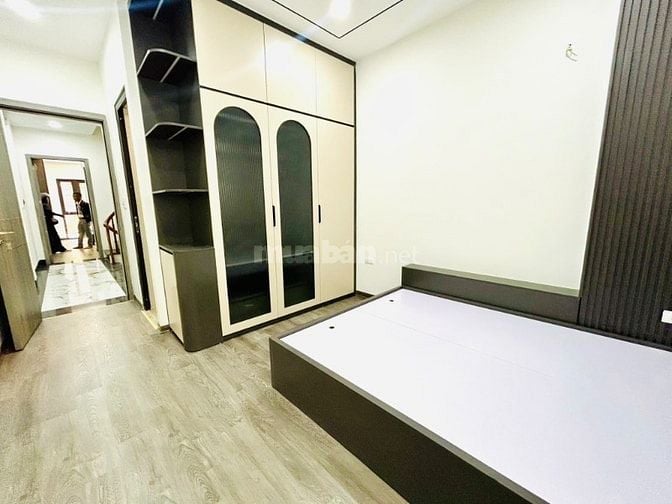 BÁN NHÀ NGUYỄN ANN NINH GẦN 60M 6 TÀNG THANG MÁY , SÁT PHỐ NGÕ THÔNG K
