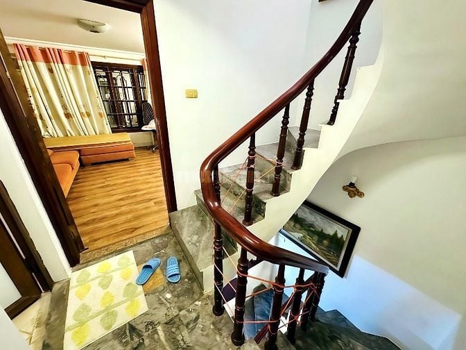 Bán nhà phân lô Phan Đình Phùng 39m2*5T,MT 4m,2 thoáng,<14tỷ,10m phố. 