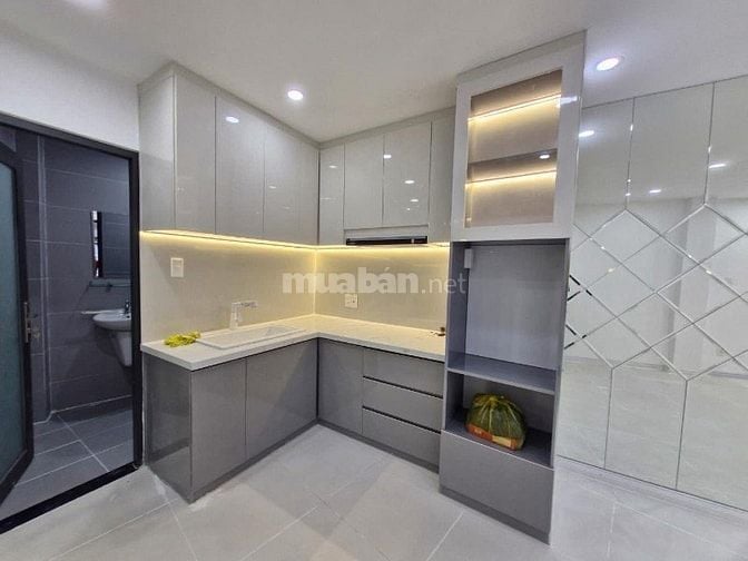 Nhanh tay sở hữu căn nhà đường Nguyễn Thông Quận 3. Nhà trống ở ngay