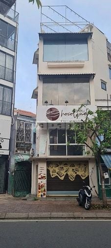 CHÍNH CHỦ CHO THUÊ NHÀ MẶT TIỀN SỐ 526 ĐƯỜNG TRƯỜNG SA, 1 TRỆT, 3 LẦU.