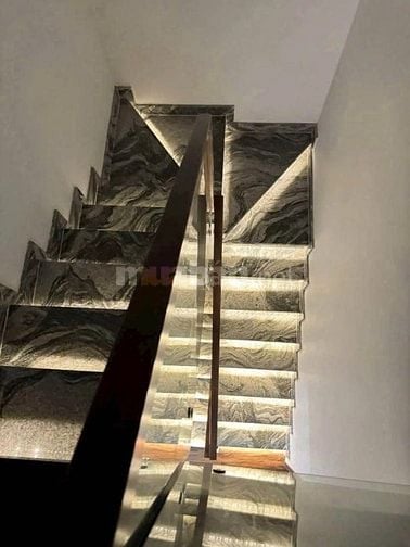 CHỦ CẦN BÁN GẤP NHÀ 5 TẦNG NGÔ GIA TỰ-CÓ DÒNG TIỀN KD-TIỆN NGHI ĐẦY ĐỦ