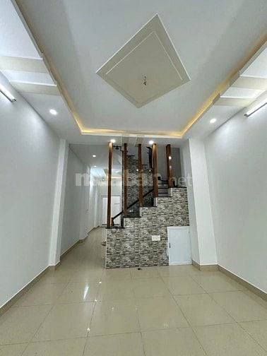 BÁN GẤP NHÀ Q9, NHÀ MỚI GIÁ THẬT