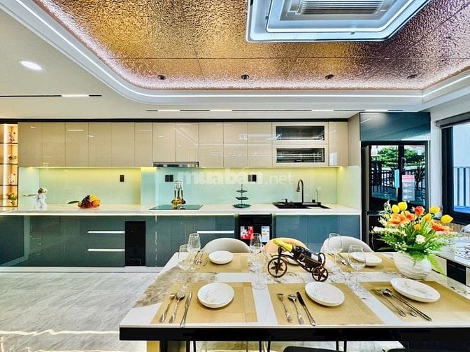 BÁN GẤP NHÀ NGUYỄN HỮU CẢNH GẦN Landmark 81. Kinh Doanh Tốt. SHR 