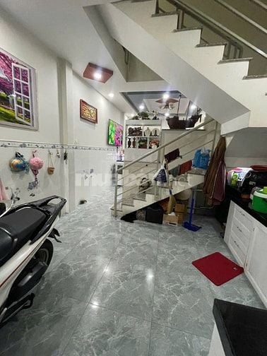 Bán nhà HXH đường Hương Lộ 2, gần Bình Trị Đông, Dt: 4x16m, 2 tầng