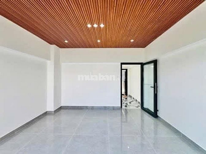bán nhà SIÊU PHẨM LUXURY TUYỆT ĐẸP, DT 4M X 17M, Ô TÔ XE HƠI VÀO NHÀ