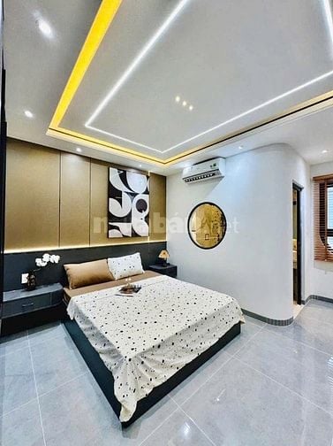 bán nhà SIÊU PHẨM LUXURY TUYỆT ĐẸP, DT 4M X 17M, Ô TÔ XE HƠI VÀO NHÀ