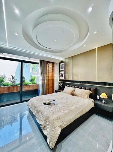 bán nhà SIÊU PHẨM LUXURY TUYỆT ĐẸP, DT 4M X 17M, Ô TÔ XE HƠI VÀO NHÀ