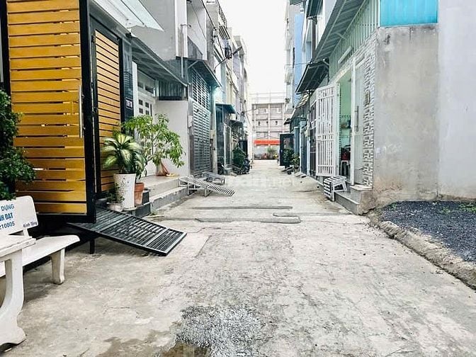 NHÀ ĐƯỜNG SỐ 9, 5 TẦNG, CÓ CHỖ ĐỔ XE HƠI, KHU VỰC DÂN TRÍ CAO