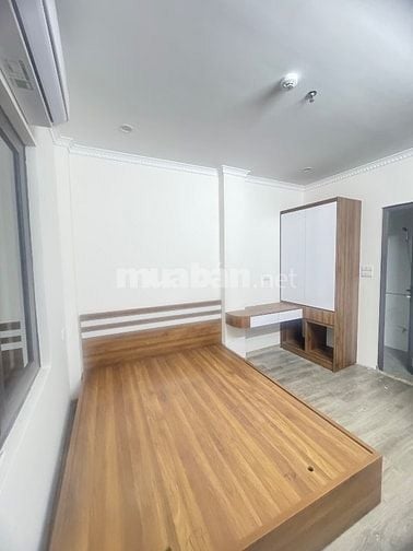 Hiếm . Bán căn hộ dịch vụ Võng Thị Tây Hồ