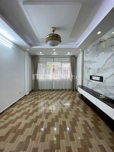 Bán Gấp nhà Tây Trà – Hoàng Mai. 45M x 5T. MT 3.9M x 8.5 tỉ . Nở hậu