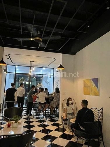 Mặt Tiền kinh doanh cafe và các ngành (nở hậu 8m)