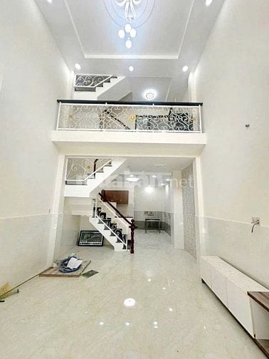 Nhà Mới, 5 tầng, hẻm 184 Âu Dương Lân (4 x11m) P3 Q8