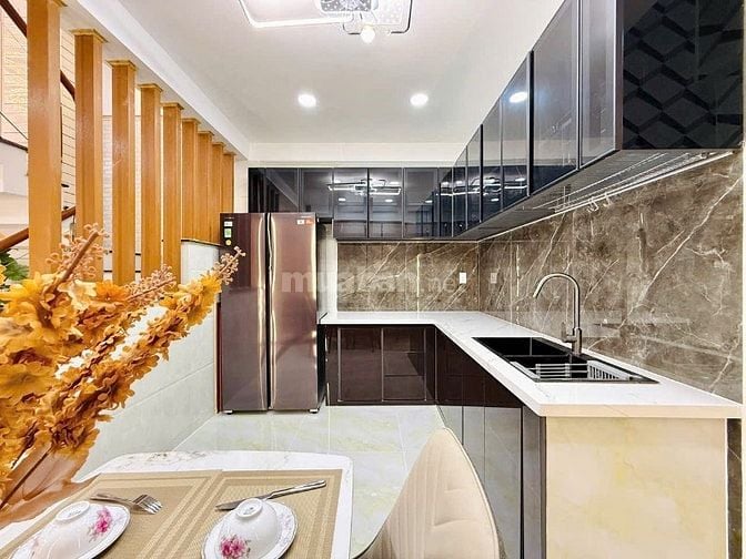 Giảm còn 3tỷ550triệu Nam Kỳ Khởi Nghĩa, Võ Thị Sáu, Quận 3 hàng hiếm