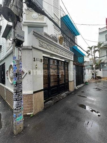 Nhà 4 Lầu DT: 4,3x13m góc 2 mặt hẻm xe hơi Đường Số 11, P11, Q.Gò Vấp.
