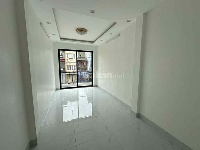 NHÀ 5TẦNG PHỐ GIA QUẤT - ĐƯỜNG RỘNG GARA Ô TÔ - VIEW THOÁNG - CHỈ 7.45