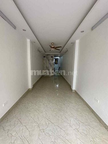NHÀ 5TẦNG PHỐ GIA QUẤT - ĐƯỜNG RỘNG GARA Ô TÔ - VIEW THOÁNG - CHỈ 7.45