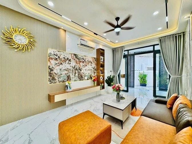 Nhà 1T1L cần bán Đồng Đen,P10,Tân Bình, hẻm 1/,ngang 4m,Pháp lý chuẩn