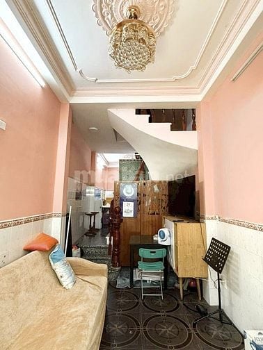 Bán nhà đẹp đường Vườn Chuối, Quận 3 – Sổ riêng, trung tâm TP, giá tốt