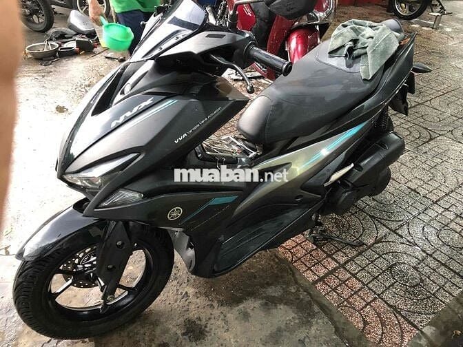 Bán xe NVX 125 cũ xanh đen