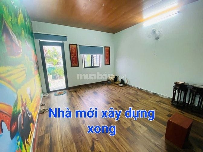 Bán gấp nhà mới - Lê Văn Thịnh - Quận 2
