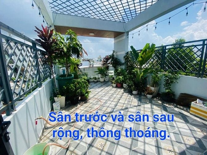 Bán gấp nhà mới - Lê Văn Thịnh - Quận 2