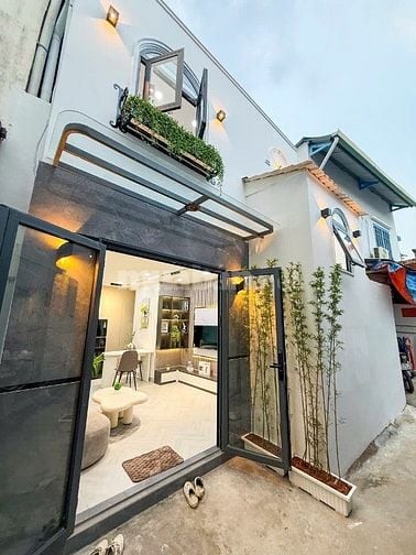 Nhà tuyệt đẹp CAO CẤP hẻm Phan Văn Trị, P11, Q.Bình Thạnh.
