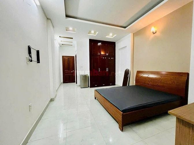 bán nhà CĂN HỘ DỊCH VỤ ĐANG CHO THUÊ 45tr/tg, DT 4m x 28m mặt tiền KD