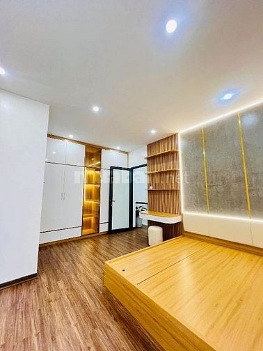 Bán nhà Khâm Thiên 38m2, MT 4m, Giá 5,6 tỷ