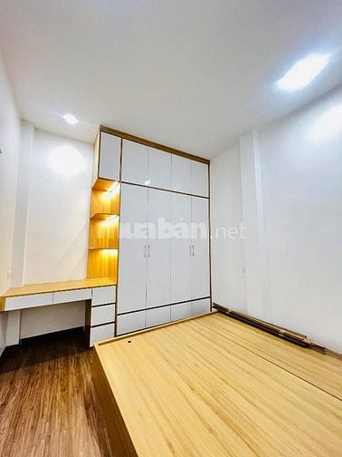 Bán nhà Khâm Thiên 38m2, MT 4m, Giá 5,6 tỷ