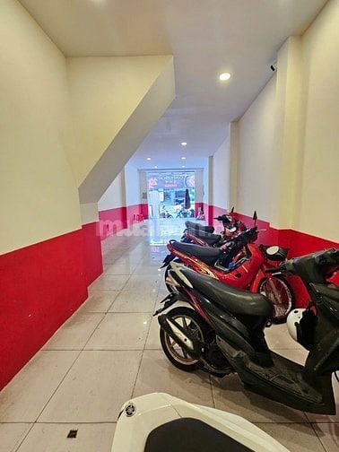 Cho Thuê nhà mặt tiền Nguyễn Gia Trí KDTD trệt trống suốt