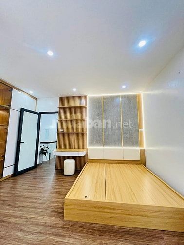 Bán nhà Khâm Thiên 38m2, MT 4m, Giá 5,6 tỷ