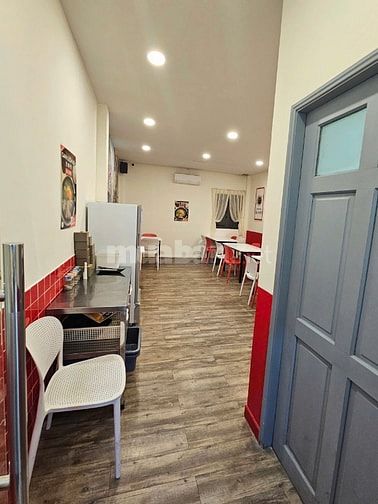Cho Thuê nhà mặt tiền Nguyễn Gia Trí KDTD trệt trống suốt