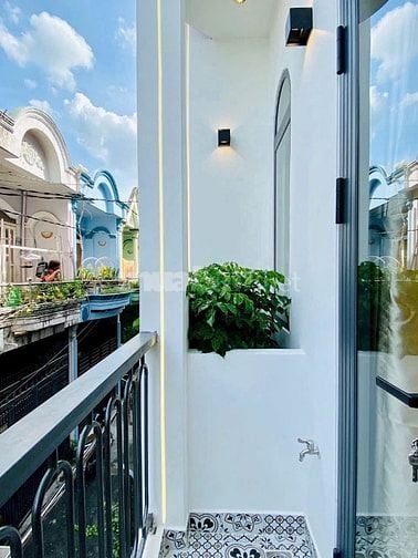 Nhà tuyệt đẹp CAO CẤP 3 Lầu hẻm xe hơi Phạm Văn Chiêu, P9, Q.Gò Vấp.