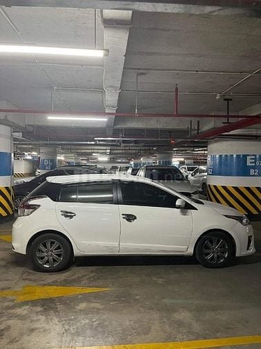  Cần bán xe toyota yaris sản xuất năm 2015