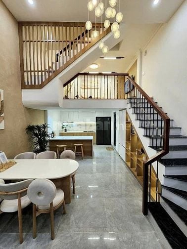 Nhà Đẹp Phố VIP Bạch Mai, Hai Bà Trưng 37/40m, 5 tầng, mt 4.2m, 8 tỷ