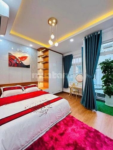 Bán nhà đường Võ Văn Tần, Quận 3, Giá: 3 tỷ 420 triệu/48m2, SHR