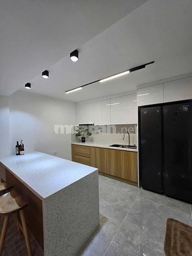 Nhà Đẹp Phố VIP Bạch Mai, Hai Bà Trưng 37/40m, 5 tầng, mt 4.2m, 8 tỷ