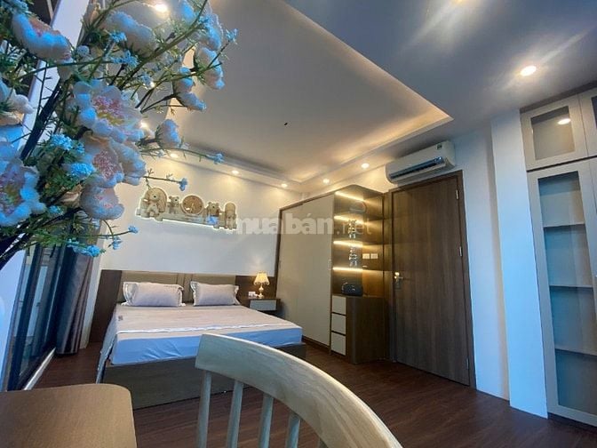 30m2  Ô tô vào Xuân Thủy lô góc 2 mặt mt siêu rộng 5.2, đầy đủ nt