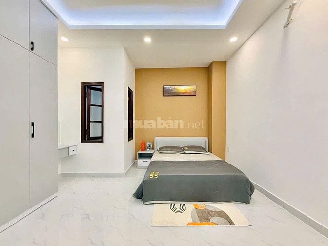 bán nhà ngay Thành Thái, Q10, giá: 2 tỷ 880 triệu/70m2, sổ hồng riêng