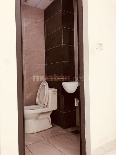 Cho thuê nhà V9 - A06,102 Nguyễn Thanh Bình, phường La khê, Hà Đông,HN