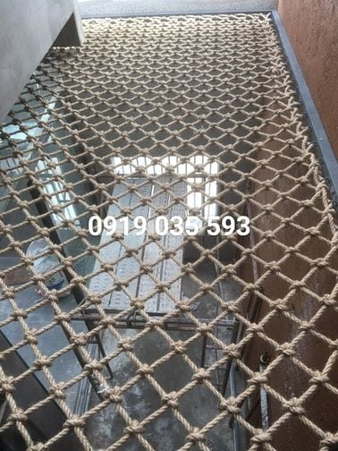 làm lưới an toàn giếng trời lưới giường tầng lưới bảo vệ lan can nhà